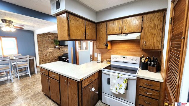 7018 Emiline Street, La Vista, NE 68128