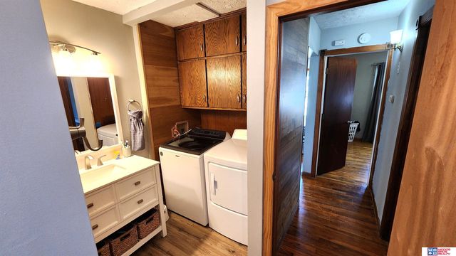 7018 Emiline Street, La Vista, NE 68128