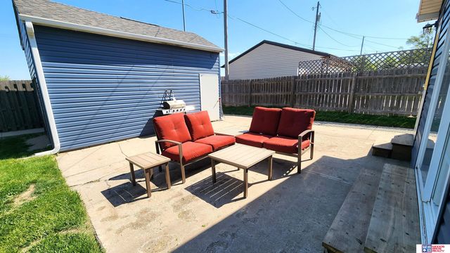 7018 Emiline Street, La Vista, NE 68128