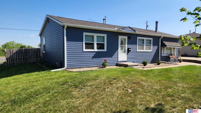 7018 Emiline Street, La Vista, NE 68128