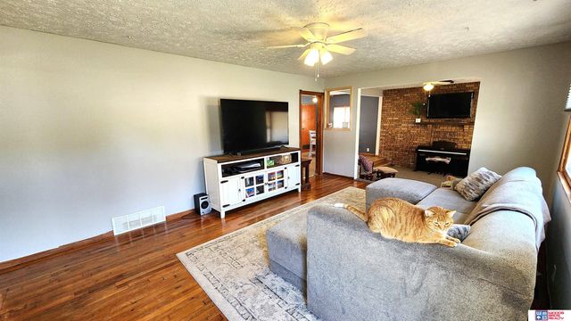 7018 Emiline Street, La Vista, NE 68128