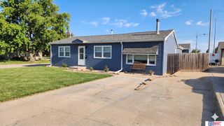 7018 Emiline Street, La Vista, NE 68128