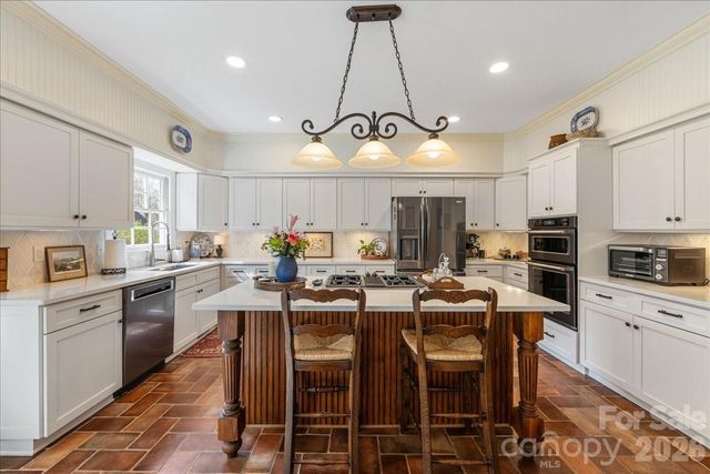 6203 Kensington Gardens Court, Charlotte, NC 28277