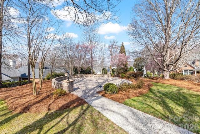 6203 Kensington Gardens Court, Charlotte, NC 28277