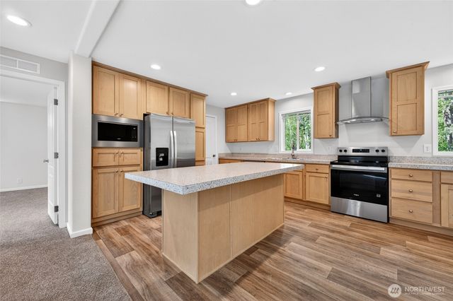 10421 363rd Street Ct E, Eatonville, WA 98328