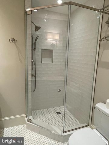 2802 P ST NW, Washington, DC 20007