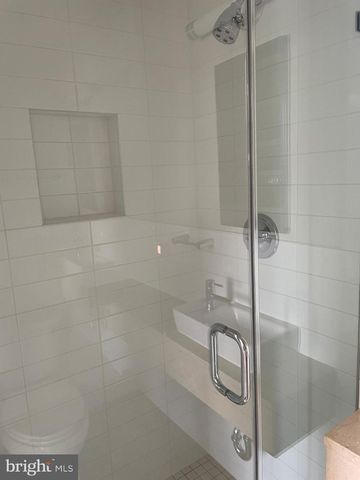 2802 P ST NW, Washington, DC 20007