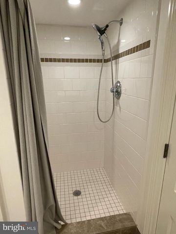 2802 P ST NW, Washington, DC 20007