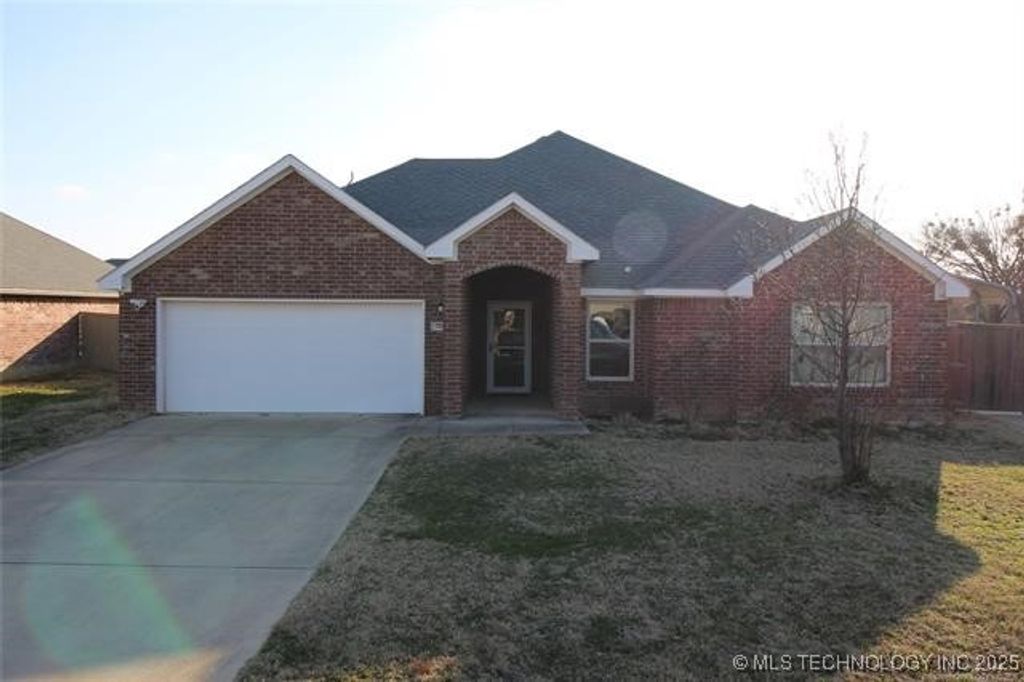 752 Annas Way, Durant, OK 74701