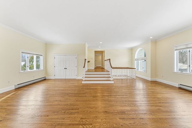 124 Deborah Rd, Newton, MA 02459