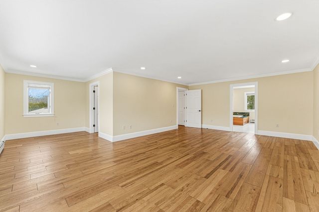 124 Deborah Rd, Newton, MA 02459