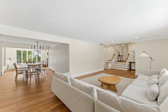 124 Deborah Rd, Newton, MA 02459