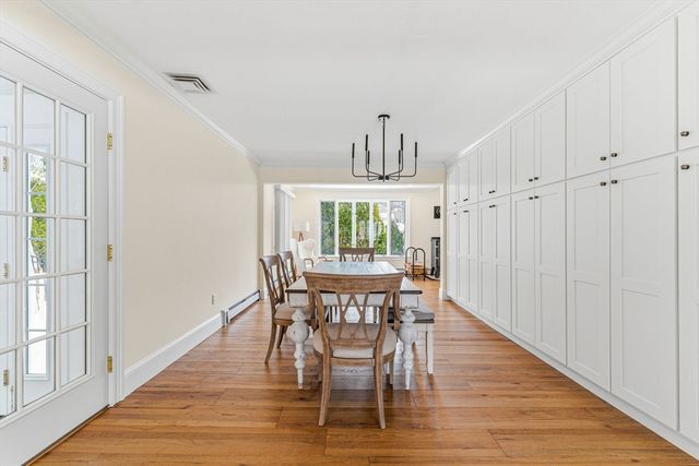 124 Deborah Rd, Newton, MA 02459