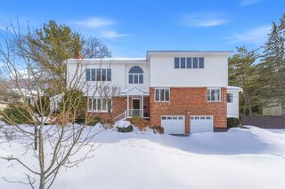 124 Deborah Rd, Newton, MA 02459