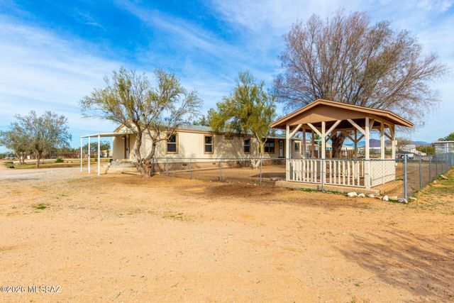 12823 W Crystal Rose Lane, Tucson, AZ 85743