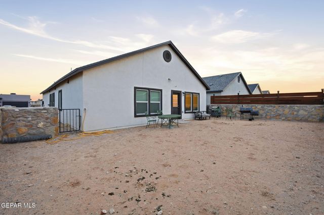 15165 COMPOSITION Avenue, El Paso, TX 79938