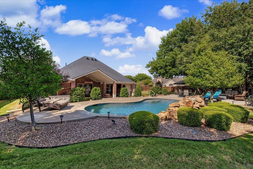 3909 Stoneshire Court, Fort Worth, TX 76179 — photo 2