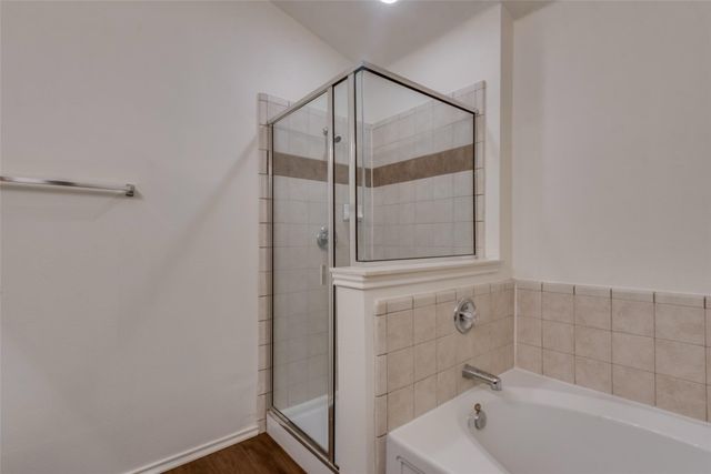 612 Snapdragon Lane, Desoto, TX 75115