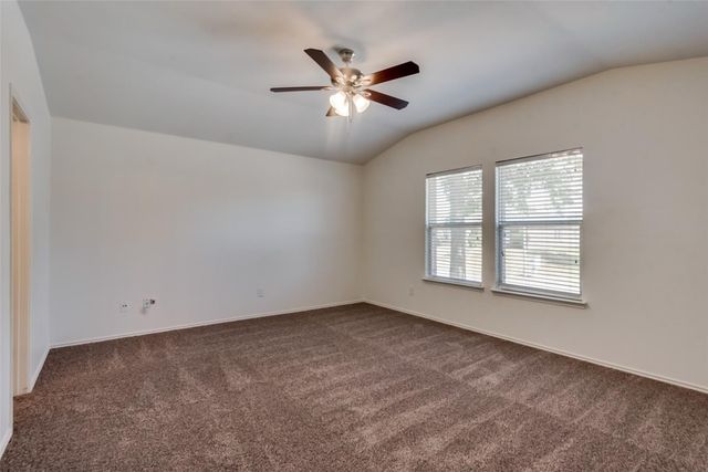 612 Snapdragon Lane, Desoto, TX 75115