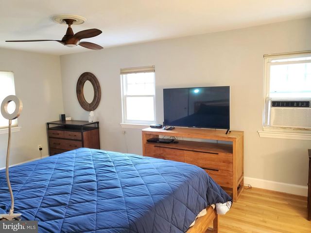15 INDIAN SPRING DR, Silver Spring, MD 20901