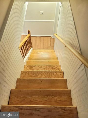 15 INDIAN SPRING DR, Silver Spring, MD 20901