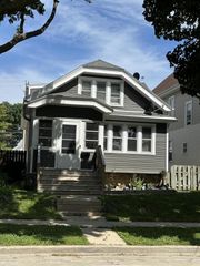 2222 S 68th STREET, West Allis, WI 53219