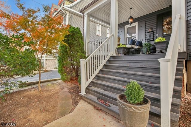 627 Highland Ave, Newark City, NJ 07104