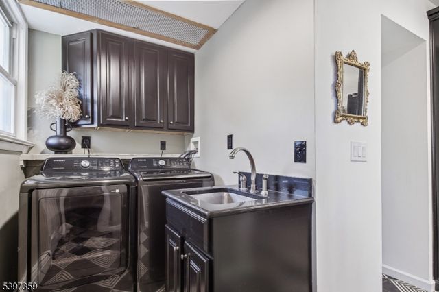 627 Highland Ave, Newark City, NJ 07104