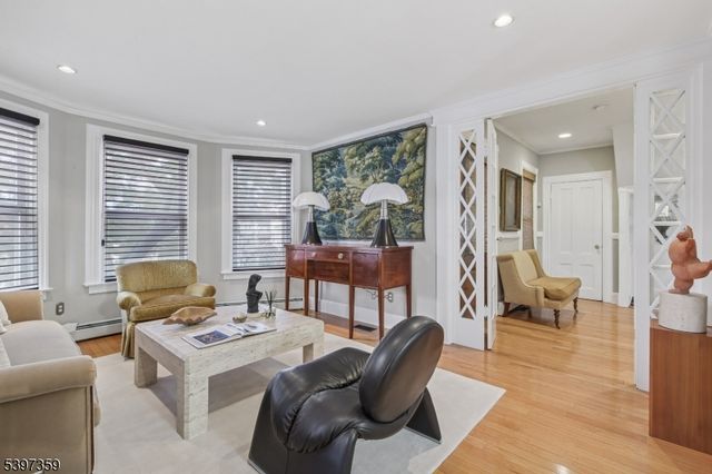 627 Highland Ave, Newark City, NJ 07104