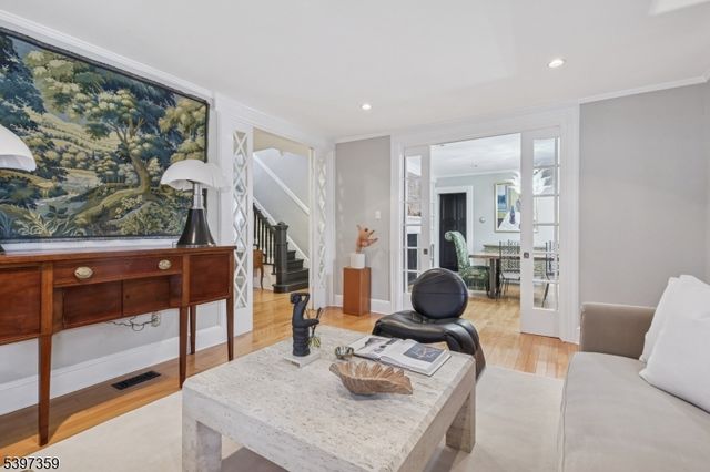 627 Highland Ave, Newark City, NJ 07104