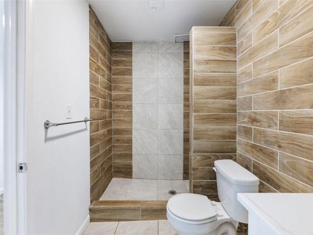 4984 Willow Overlook, Stone Mountain, GA 30088