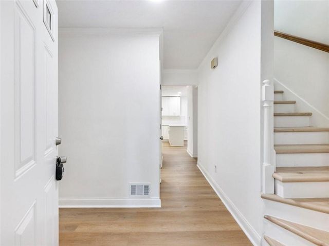 4984 Willow Overlook, Stone Mountain, GA 30088