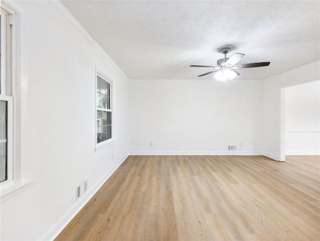 4984 Willow Overlook, Stone Mountain, GA 30088