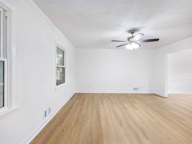 4984 Willow Overlook, Stone Mountain, GA 30088