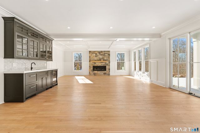 23 Sheep Pasture Road, Madison, CT 06443