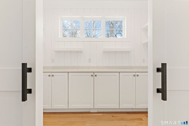 23 Sheep Pasture Road, Madison, CT 06443