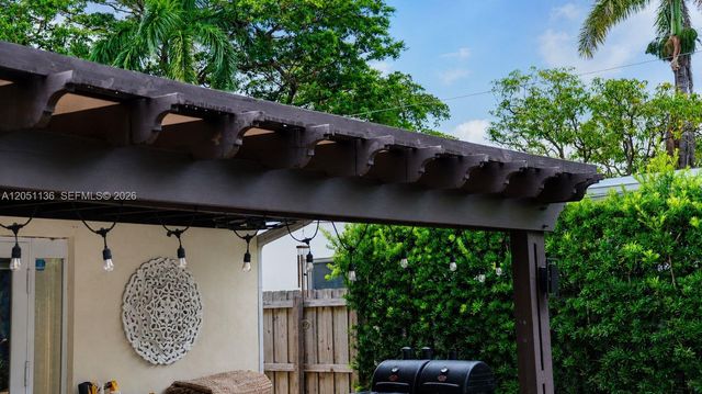 1406 Coolidge St, Hollywood, FL 33020
