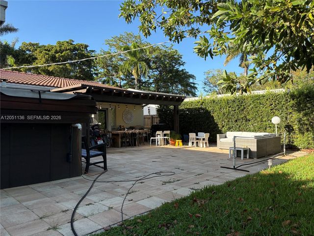 1406 Coolidge St, Hollywood, FL 33020