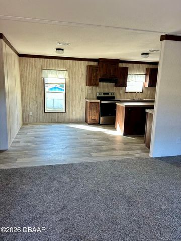 1540 SE 187th Avenue, Silver Springs, FL 34488