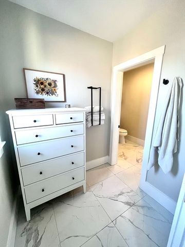 27 Armandine St 3, Boston, MA 02124