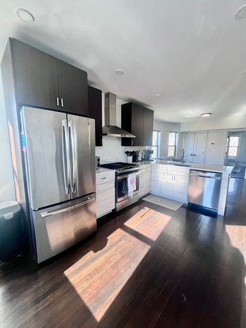 27 Armandine St 3, Boston, MA 02124