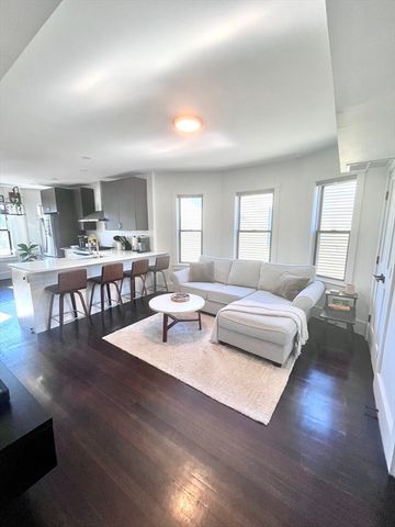 27 Armandine St 3, Boston, MA 02124