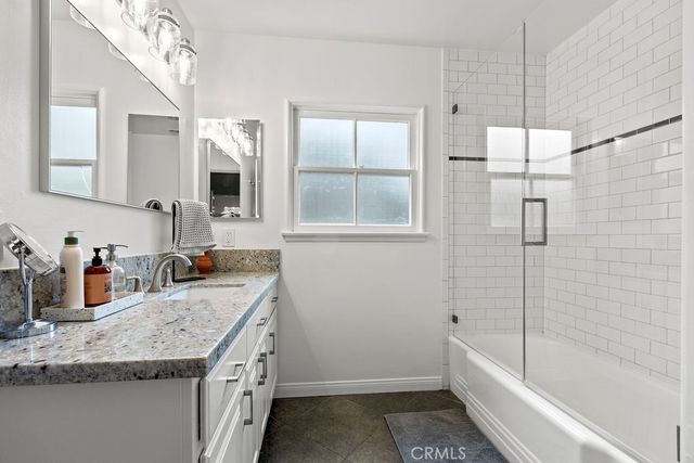 2450 Bonnie Brae, Santa Ana, CA 92706