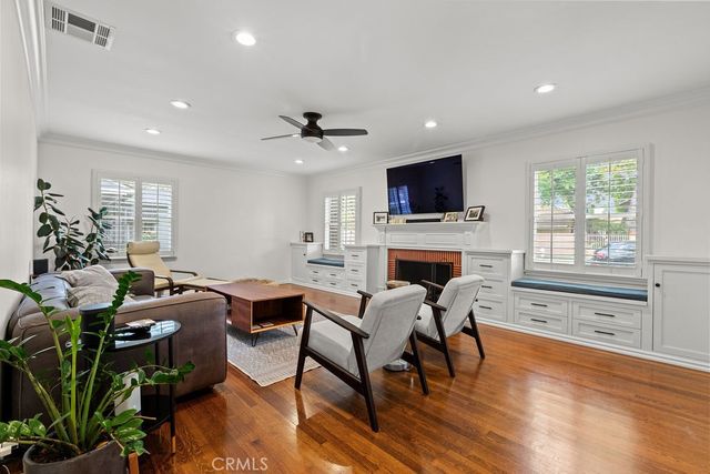 2450 Bonnie Brae, Santa Ana, CA 92706