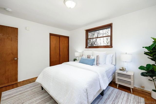 5858 Riley St, San Diego, CA 92110