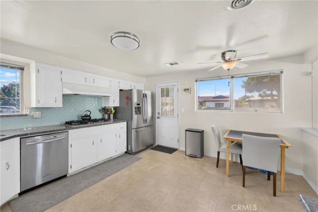 1633 E Clarion, Carson, CA 90745