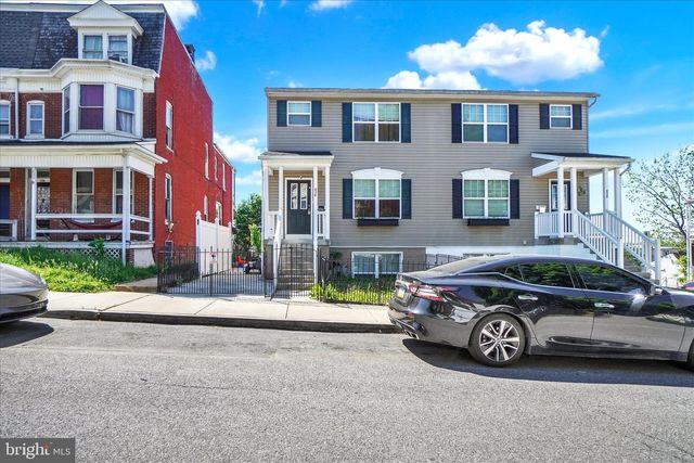 836 W LOCUST ST, York, PA 17401
