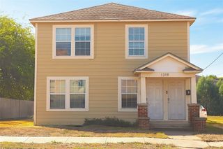 1319 5th St 1 & 2, Corpus Christi, TX 78404