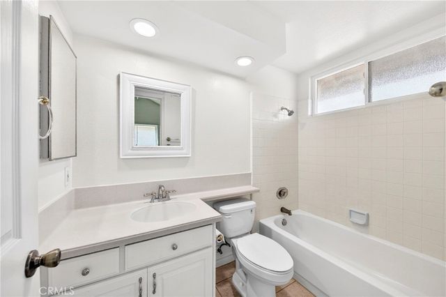 11 Milazzo, Irvine, CA 92620