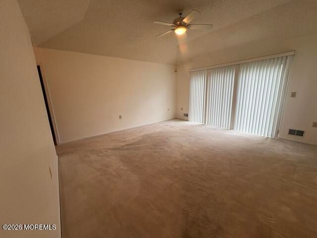 8 Llewellyn Court, Jackson, NJ 08527